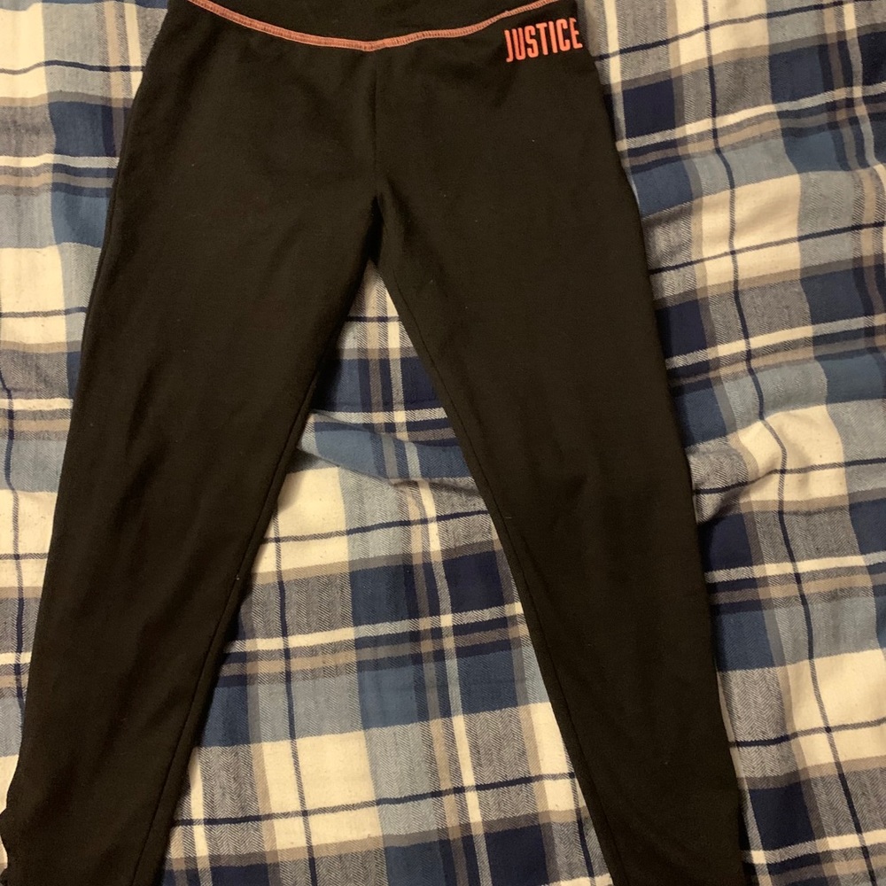 Justice leggings with leg detail